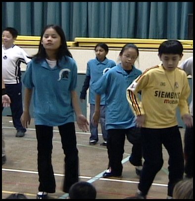 D4Tap03.jpg